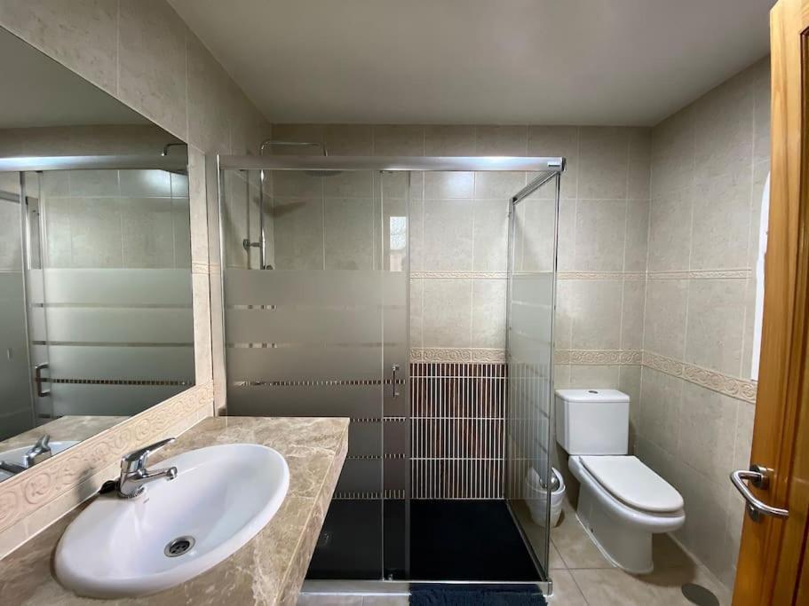 Comfortable Family House With Pool And Jacuzzi คอสตา เด อันตีกัว ภายนอก รูปภาพ